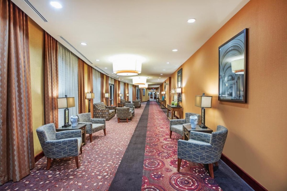 Holiday Inn Ardmore Convention Center Image 18