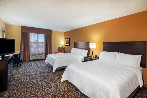 Holiday Inn Ardmore Convention Center image 2