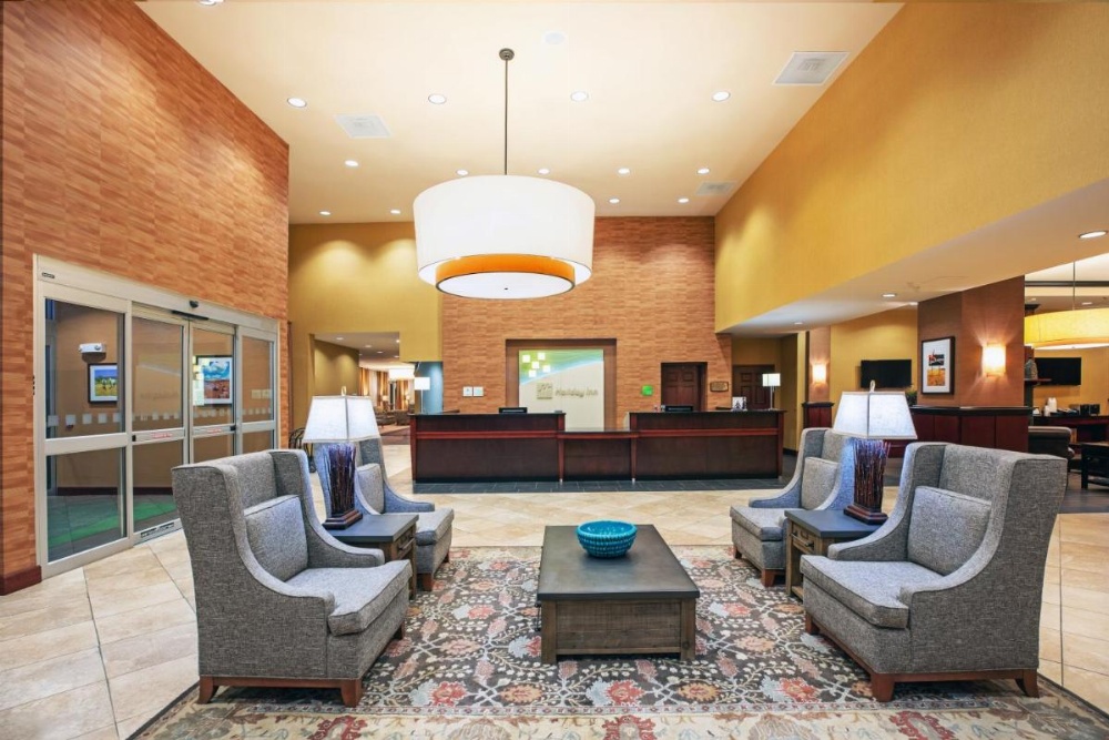 Holiday Inn Ardmore Convention Center Image 21